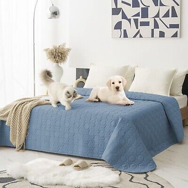 Waterproof and Anti-Slip Dog Bed Cover and Pet Blanket Sofa Pet Bed Mat ，