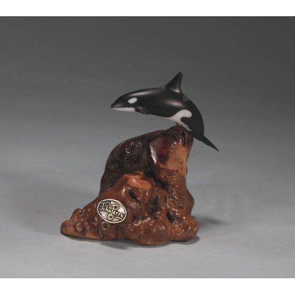 Orca Sculpture by John Perry Small Down-tail version 4 inches tall.