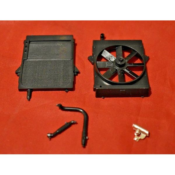 AMT / Italeri Freightliner FLC Radiator 1/24