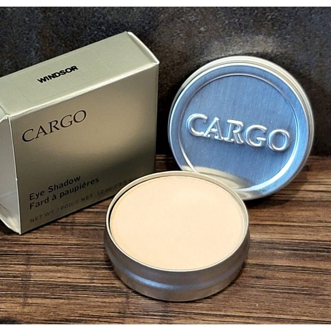 Cargo Cosmetics eye shadow single ~ Windsor ~ natural light golden pearl shimmer