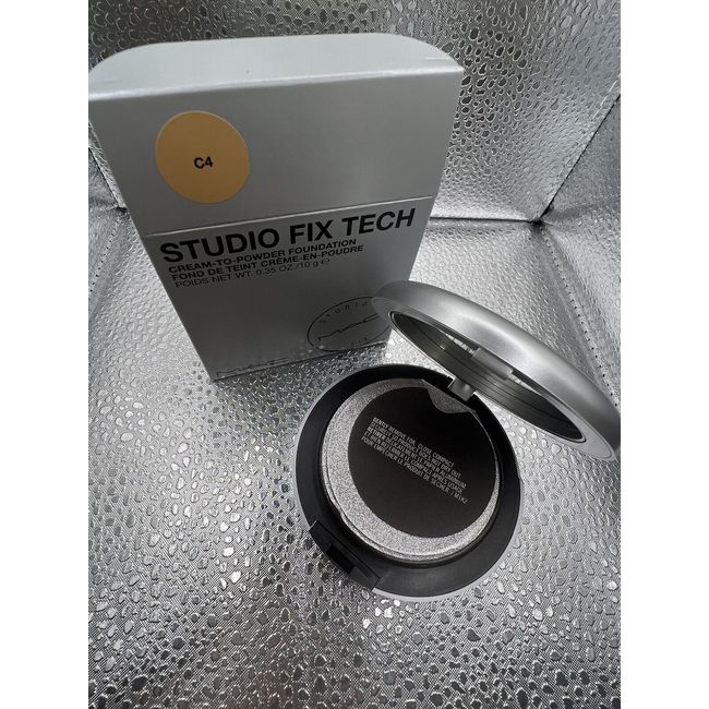 MAC Studio Fix Tech Cream-To-Powder Foundation C4 New In Box