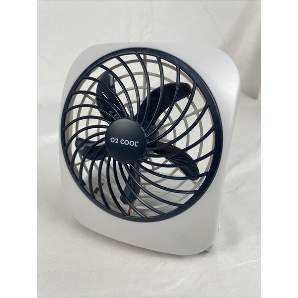 O2COOL Cool By Design Battery Operated 5 Inch Portable Fan #1041 WHITE