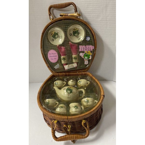 Green M&M's Children's 16-Piece Tea Set Porcelain in Wicker Basket Vintage