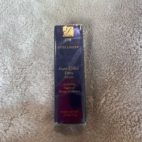 Estee Lauder 556 Thriller envy Matte Lipstick 0.12oz/3.5 G Full Size Sealed Box