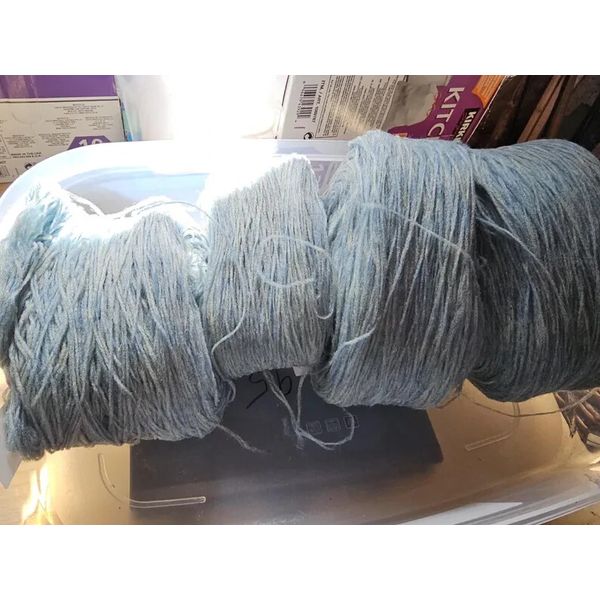PENCIL ROVING Light Blue Half Pound Merino Wool