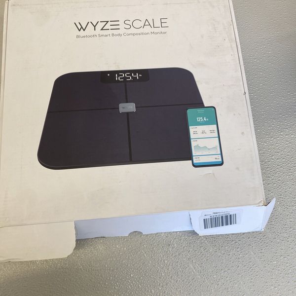 Wyze Scale Bluetooth Smart Body Composition Monitor Model WHSCL1 With Box