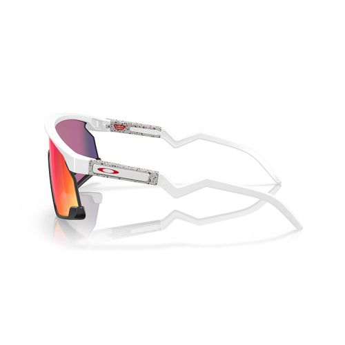 Oakley OO9280 BXTR Sunglasses, MATTE WHITE Frame / PRIZM ROAD Lens