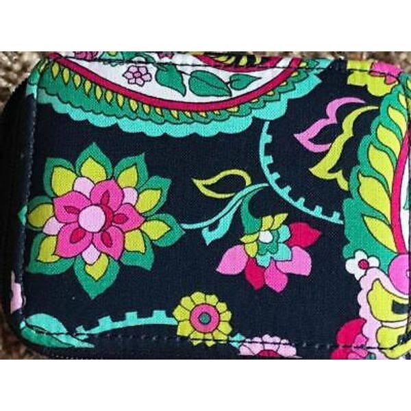 VERA BRADLEY PETAL PAISLEY 7 DAY+ONE DAY TRAVEL PILL CASE MEDS VITAMINS NWT