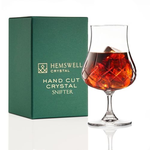 Hemswell Crystal Cut Rum Glass 220ml - Elegant and Refined Brandy Glass - Traditional Tulip Cognac Snifter for Spirits - Made in Europe - Port Glass - Dishwasher Safe