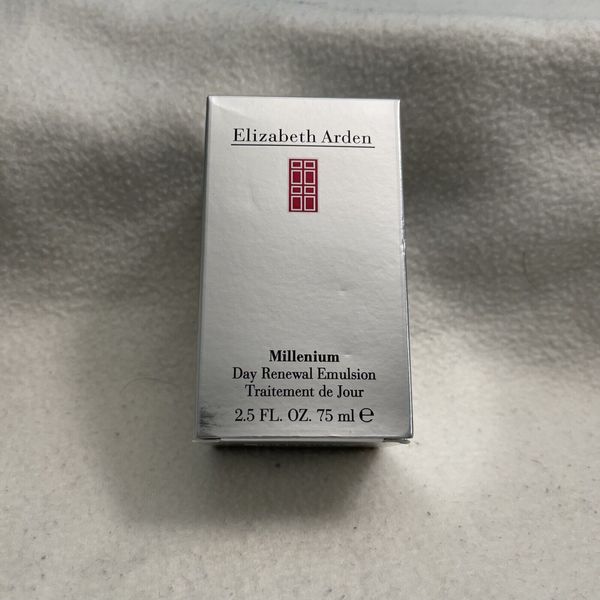 ELIZABETH ARDEN: MILLENIUM DAY RENEWAL EMULSION 2.5 FLOZ. ORIG $65