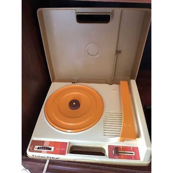 1978 Fisher Price Record Player 825