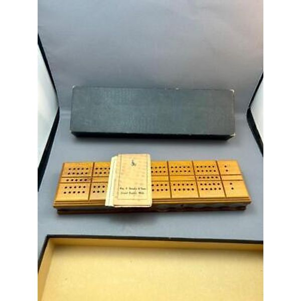 Vintage Drueke Cribbage Board No. 42 w/Bakelite Chips