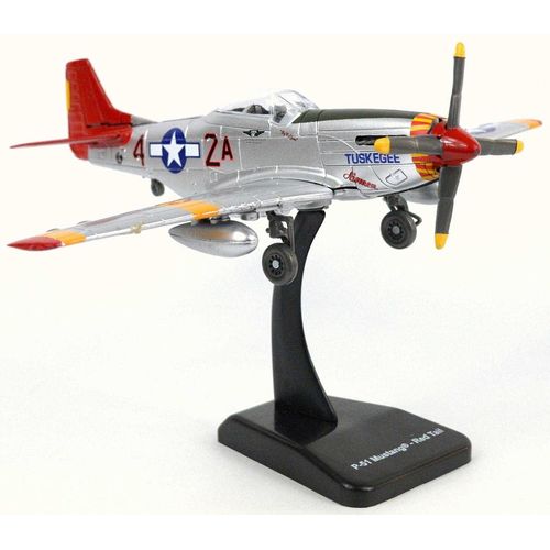 New-Ray World War II Replica Fighter Air Planes ClassicAircraft P-51D Red Tails 1:48