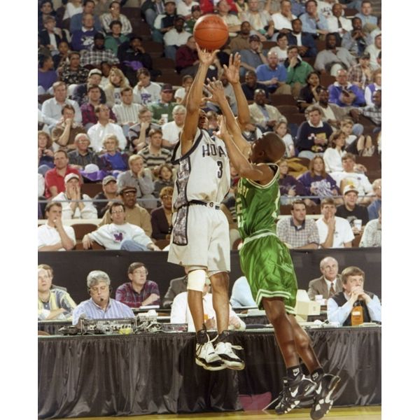 ALLEN IVERSON GEORGETOWN UNIVERSITY HOYAS 8X10 SPORTS ACTION PHOTO (G)