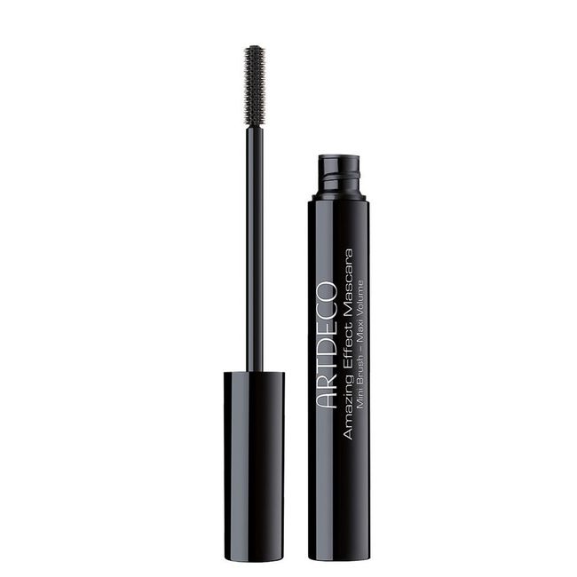 ARTDECO Amazing Effect Mascara – mini brush adds astonishing volume to lashes - extra-precise application - small brush reaches even the very corners of the eye - vegan eye makeup - 0.21 Fl Oz