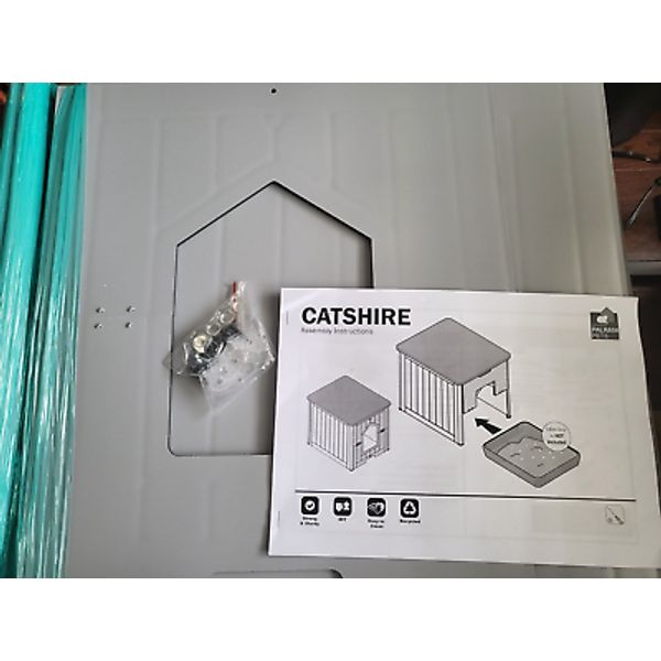 Palram Pets CATSHIRE Cat Litter Box Enclosure, Litter Box Furniture Hidden, F...