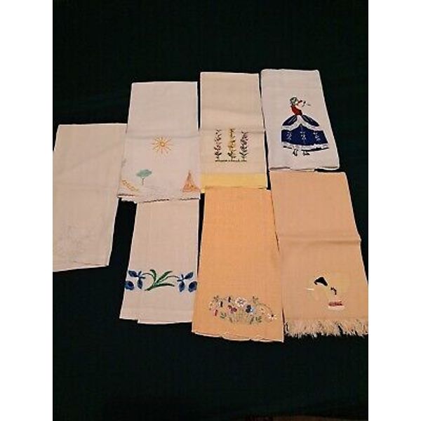 Lot of 7 Vintage Guest Towels Embroidered Appliqued Most are Linen