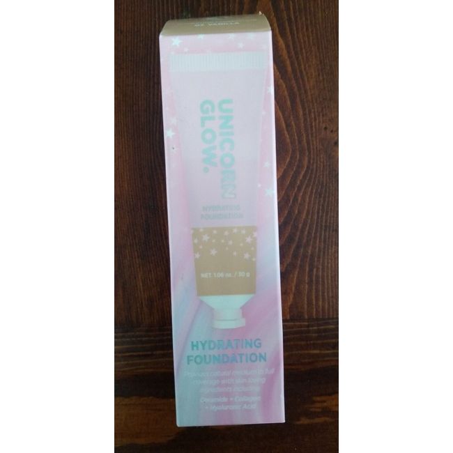 Unicorn Glow Hydrating Foundation, 03 Vanilla