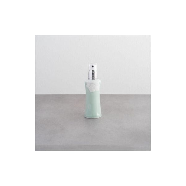 [Hometown tax] Celadon camellia carving slender lotion bottle [Flower drops] H808