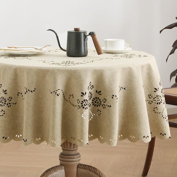 Wracra Macrame Waterproof Polyester Tablecloth, Wrinkle Resistant Linen Style Round Tablecloths for 4 to 6 Seater, Indoor Outdoor Table cloth for Wedding Party and Home Decor(Khaki, Round 140cm)