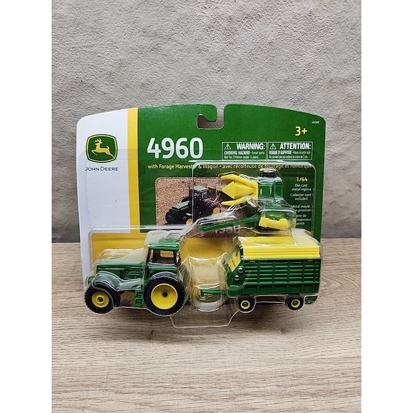 ERTL John Deere 1:64 Scale Model 4960 Tractor w/ Harvester + Wagon