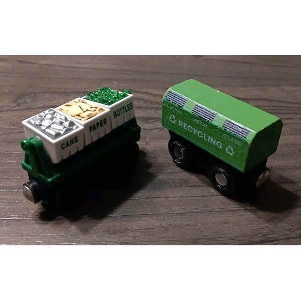 SET OF 2 RECYCLING BINS Thomas & Friends WOODEN Railway Train MAGNETIC Tank Cart