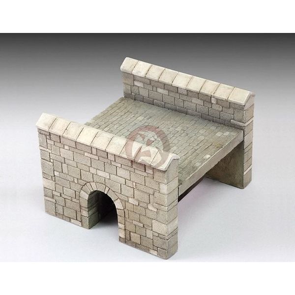 Royal Model 1/35 (also 1/32) Little Stone Bridge Section [Plaster Diorama] 691