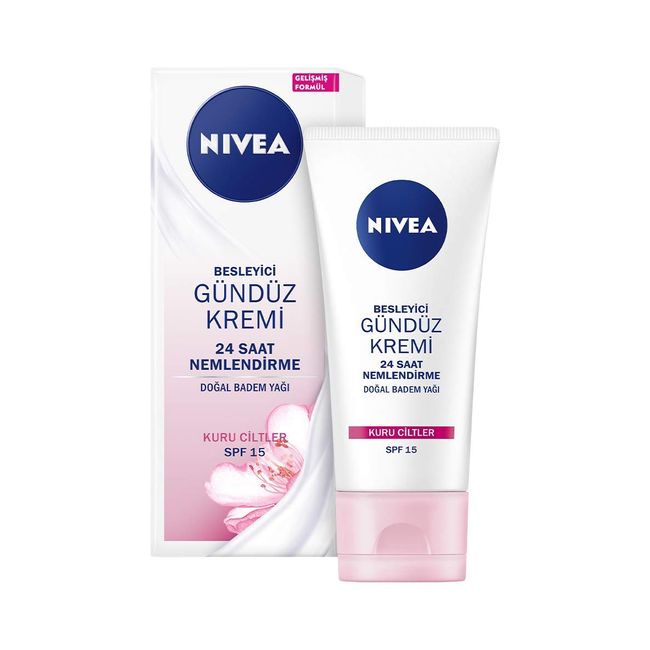 NIVEA Essentials Besleyici Gündüz Yüz Bakım Kremi, 50 ml, Kuru Ciltler, Doğal Badem Yağı, Doğal Manolya Özü ve Shea Yağı ile 24 Saat Yoğun Nemlendirme, SPF15 Güneş Koruması