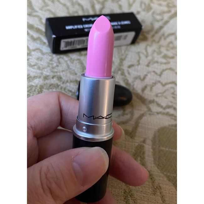 New in box MAC amplified cream lipstick~Saint Germain~ Full size~Very Rare!