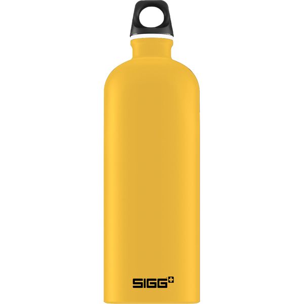 SIGG - Aluminium Water Bottle - Traveller Yellow - Climate Neutral Certified - Suitable For Carbonated Beverages - Leakproof - Lightweight - BPA Free - Yellow - 1 L