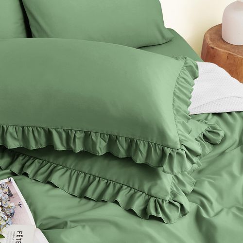Horbaunal 2 Pack Sage Green Ruffle Pillowcases Standard Size, 20" x 26" Ruffle Pillow Covers Ultra Soft Microfiber Ruffled Fringe Pillow Shams, Shabby Chic Pillow Cases
