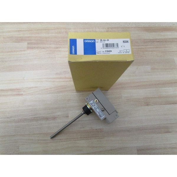 Omron 3A096 Limit Switch ZE-NJ-2S
