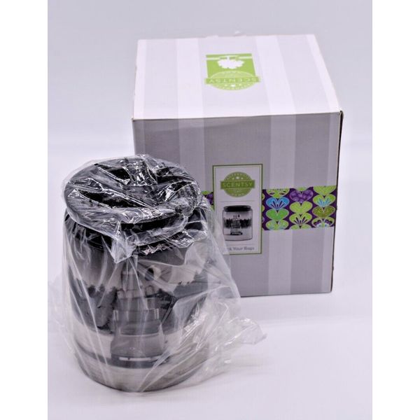 BRAND NEW IN BOX SCENTSY "PACK YOUR BAGS" wax warmer Full Size