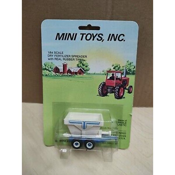 Mini Toys Inc. 1/64 Dry Fertilizer Spreader Stock #653 Blue/White NIP