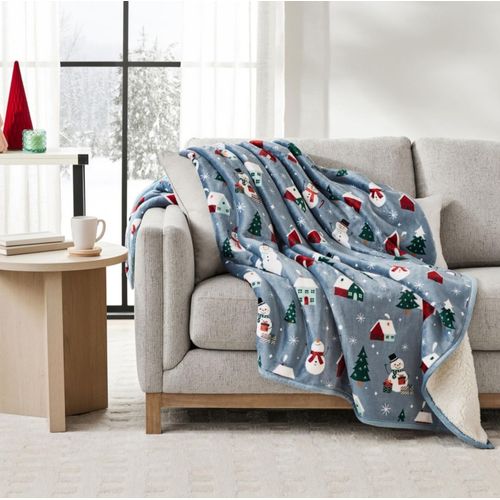 Member’s Mark Holiday Snowman Village Plush Throw, 60” x 70”,