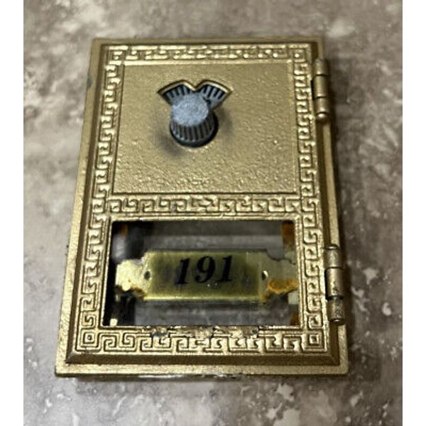 Brass Mailbox Door Combination Lock Salsbury Industries 3.5" x 5" X 1” Unlocked