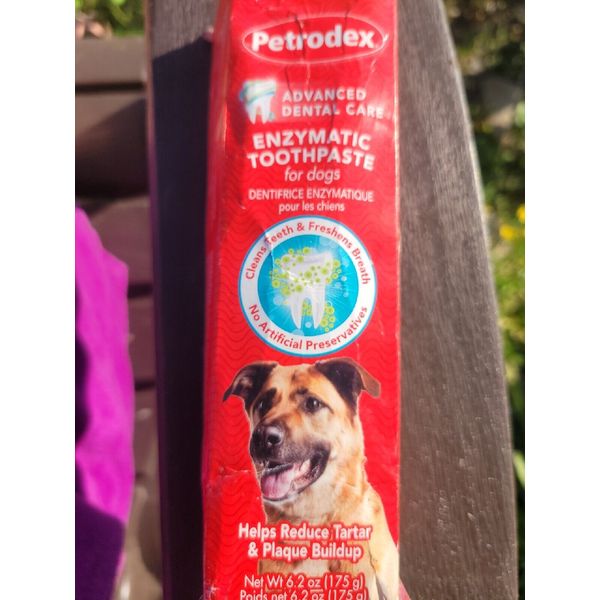 Petrodex Dog Natural Toothpaste Poultry Flavor Tartar Control 6.2oz