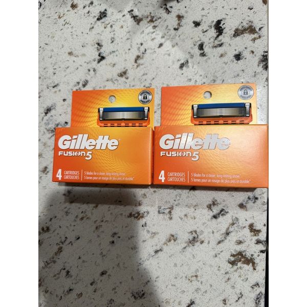 GILLETTE  FUSION 5 2pk X 4=8 CARTRIDGES