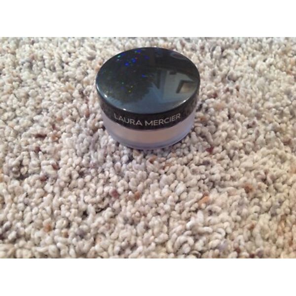 Laura Mercier Translucent Loose Setting Powder Travel Size .12 oz / 3.5g