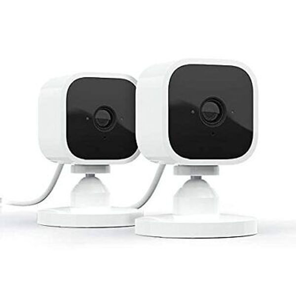 Mini (newest model), Compact indoor plug-in smart security camera, 1080p HD v...