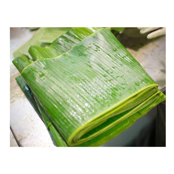 Fresh Banana Leaves 1 Lb. Hoja de Platano