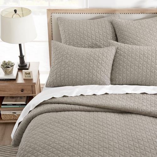 homthreads by Levtex Home - Rowan Euro Sham 26x26in.- Diamond Quilted - Tan Crinkle - Polyester