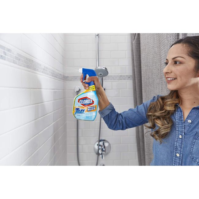 Clorox Plus Tilex Fresh Daily Shower Cleaner, 32 Ounce Spray Bottle  (package May Vary)