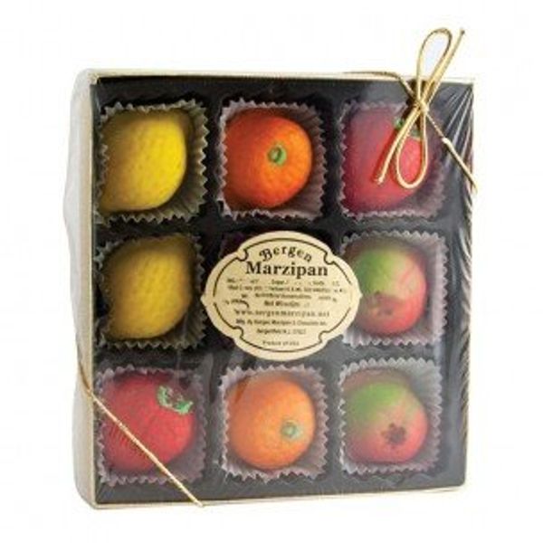 BERGEN MARZIPAN 9 PIECES FRUIT GIFT BASKET 24 COUNT