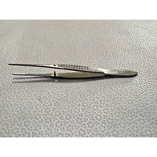 Miltex 18-780 Ophthalmic Eye Dressing Forceps 0.8mm Serrated Tips X 4" Length