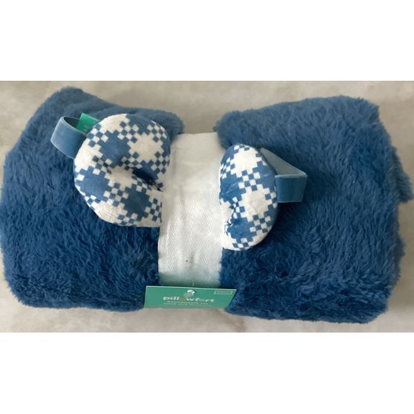 Pillowfort Houndstooth Eye Mask & Blue Blanket Throw Set