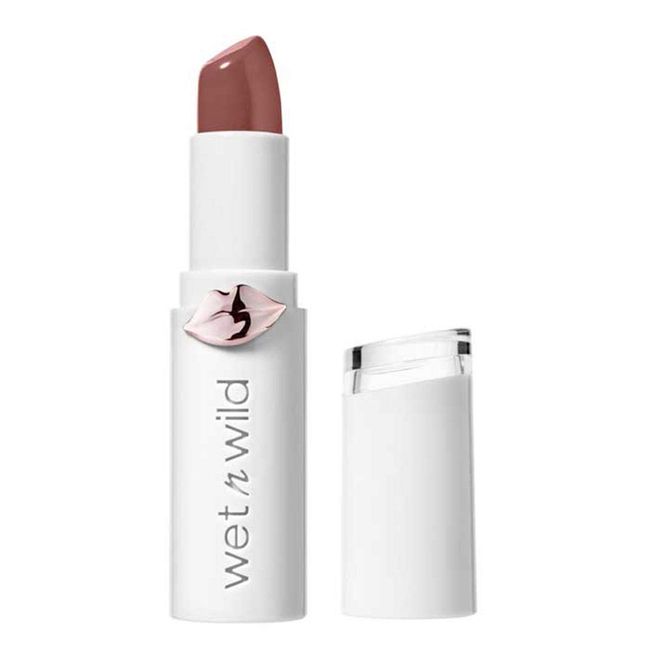 Wet n Wild, Megalast Lipstick, Long-lasting Moisturizing Lipstick with Shine Finish, Hydrating Formula with Microspheres, Natural Marine Plant Extracts, Coenzyme Q10 and Vitamins A & E, Mad for Mauve