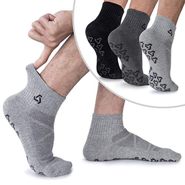 Deluxe Anti Slip Non Skid Barre Yoga Pilates Hospital Socks with Grips for Adults Men Women
