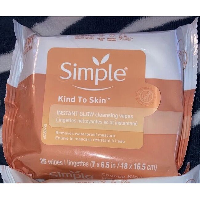 SIMPLE 25 wipes kind to skin Instant Glow Cleansing face wipes .