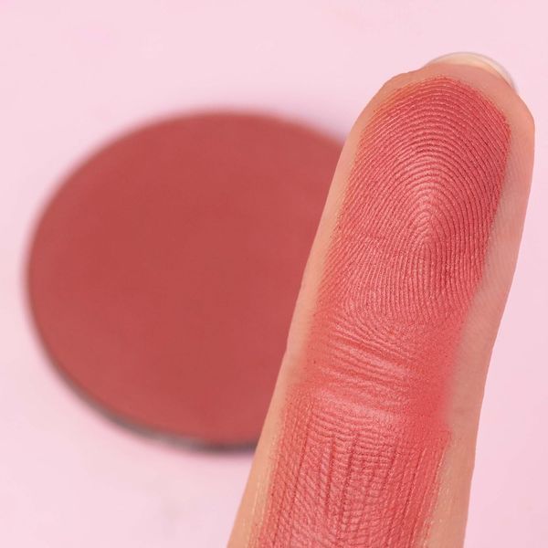 Neve Cosmetics Gli Arcobaleni | Blush in cialda Oolong